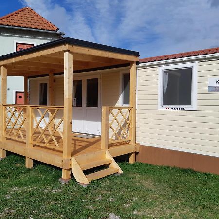 Mobile Homes And Apartment - Terme Catez Catez ob Savi Exteriör bild